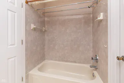 3024 Marywood Court, Indianapolis - 36