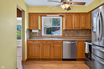 2846 Hillside Drive, Bedford - 14