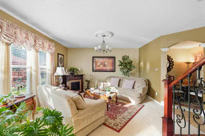 14023 Avalon Boulevard, Fishers - 13