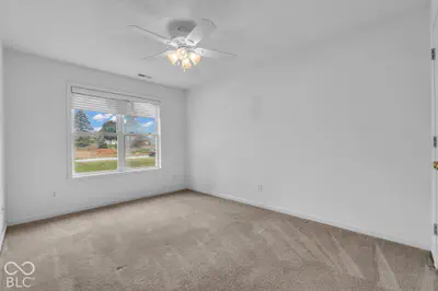 340 Lakewood Court, Avon - 18