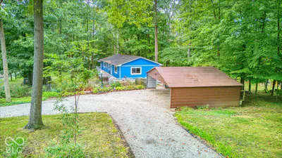 8608 Providence Drive, Nineveh
