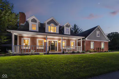 2119 Scarlet Oak Drive, Avon