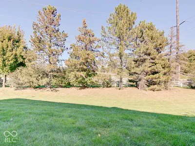 400 Lois Way, Carmel - 59