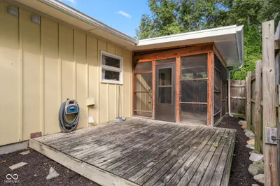 835 53rd Street, Indianapolis - 32