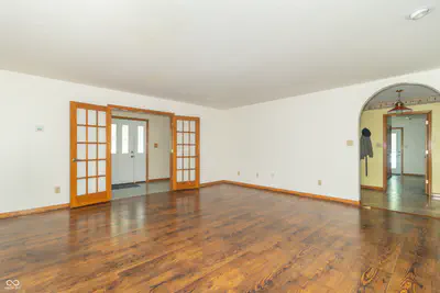 2460 Hickory Boulevard, Greenfield - 16