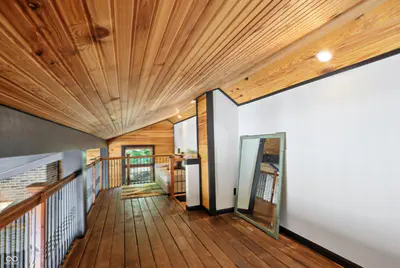7310 Salmon Drive, Nineveh - 21