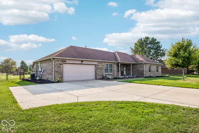 3751 County Road 900, Brownsburg - 2