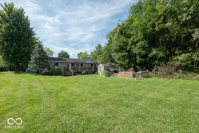 7334 Reformatory Road, Fortville - 27