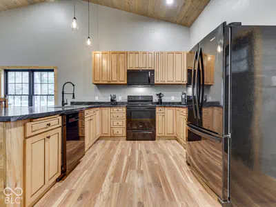 7951 Laurel Drive, Nineveh - 22