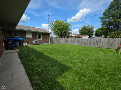 26098 State Road 46, Batesville - 23