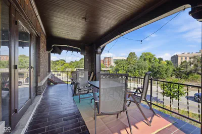37 Fall Creek Parkway South Drive, Indianapolis - 35
