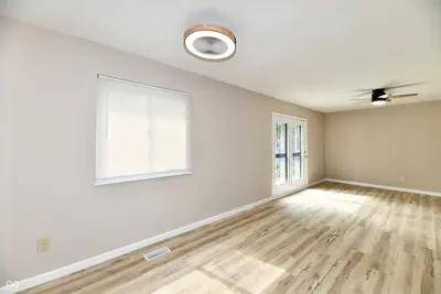 9457 Burrwood Creek, Indianapolis - 22