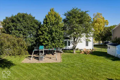 8732 Buffett Parkway, Fishers - 51