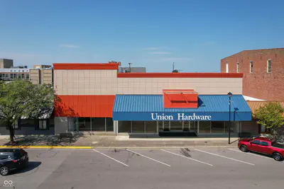 116 Chestnut Street, Seymour - 3
