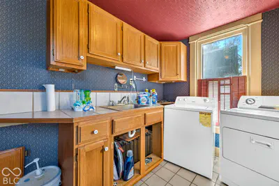 625 Chestnut Street, Seymour - 38