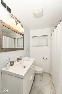 1220 Oak Ridge Drive, Indianapolis - 25