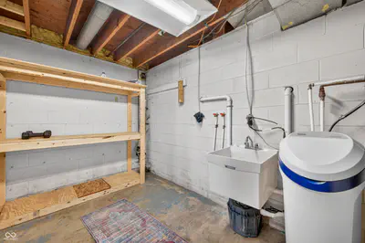 3783 North Wood Lake Drive, Columbus - 46