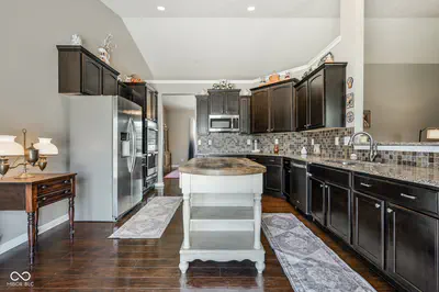 13848 Fieldcrest Drive, McCordsville - 6