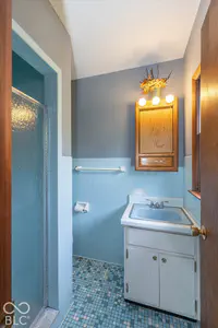 220 Cossell Drive, Indianapolis - 14