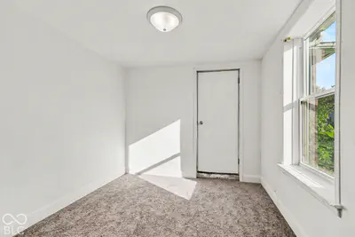 2433 Sanders Avenue, Elkhart - 9