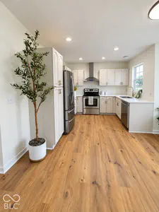 2121 Winfield Park Drive, Greenfield - 2