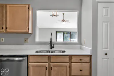6264 Old Barn Court, Indianapolis - 10