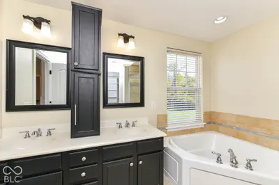 12541 Hawks Landing, Fishers - 25