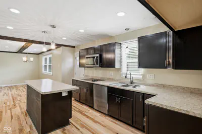 7437 Cotherstone Court, Indianapolis - 12