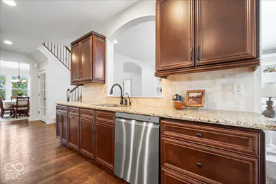 10529 Geist View Drive, Fishers - 14