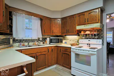 101 Robinson Street, Franklin - 9