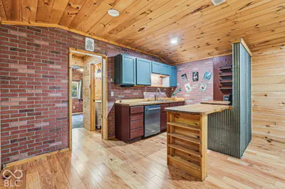 4843 Cunot Cataract Road, Poland - 10