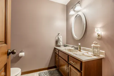 1653 300, Greenfield - 20