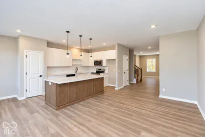 5748 Birtz Road, Indianapolis - 2