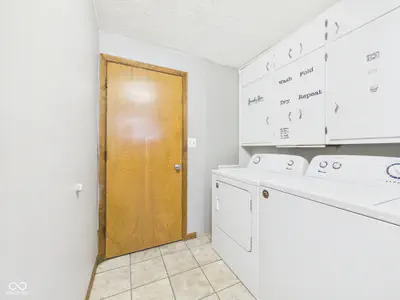 168 Benton Street, Alexandria - 27