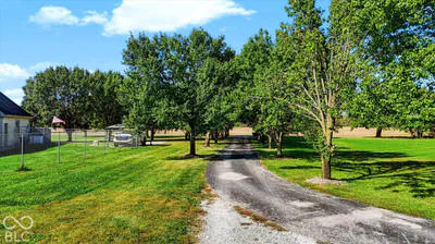 1385 S County Road 1100 E, Zionsville - 86