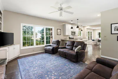 9801 Logan Lane, Fishers - 11