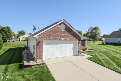 1031 Lincoln Park West Drive, Greenwood - 4