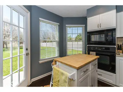 10812 Washington Bay Drive, Fishers - 14
