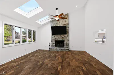 328 Sandbrook Drive, Noblesville - 14