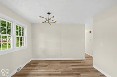 4147 Fairview Road, Greenwood - 7