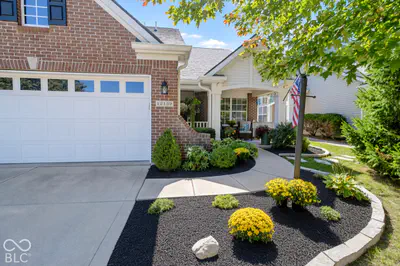 12139 Black Hills Drive, Fishers - 3