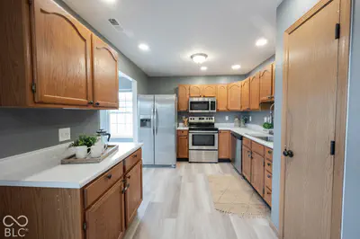 10833 Tealpoint Drive, Indianapolis - 17