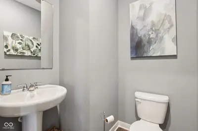 5515 Flat Hill Drive, Indianapolis - 38