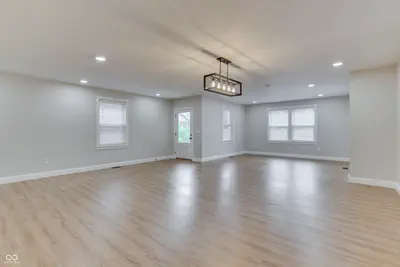 1306 Saint Clair Street, Indianapolis - 14