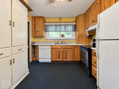 559 S Sycamore Street, Martinsville - 67
