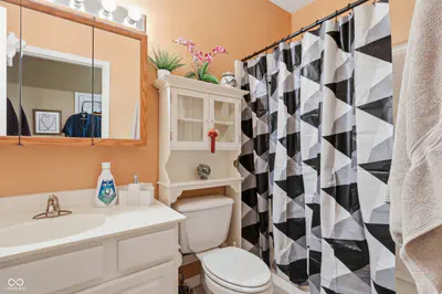 9560 Clover Leaf Lane, Fishers - 8