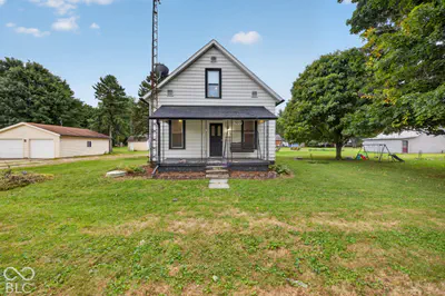 303 Brant Street, Waynetown - 2