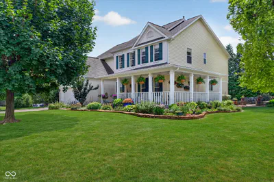 1720 Bentbrook Drive, Avon