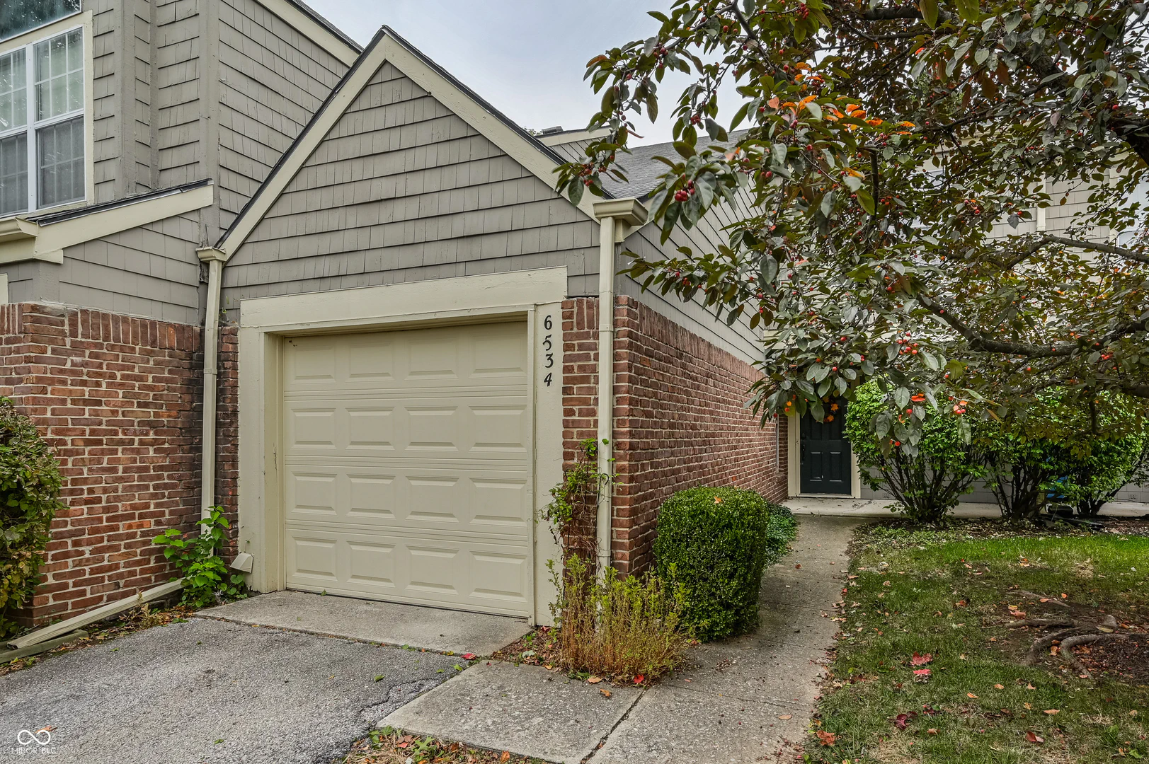 6534 Miramar Court, Indianapolis
