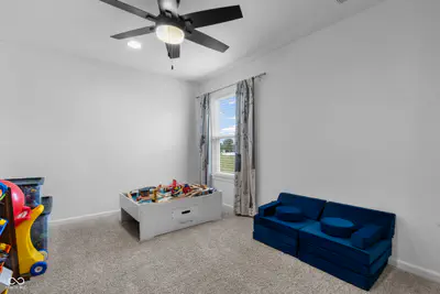 13746 N Clara Court, Camby - 35